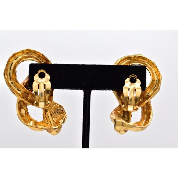 Antigona Paris Vintage Chunky Clip On Earrings Brushed Gold Signed 1980s BinAY - Picture 10 of 12
